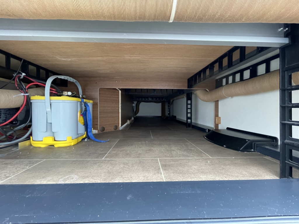 Bürstner AVERSO 410 TS HEFBED MOVER COMPACT 5.99M foto: 17