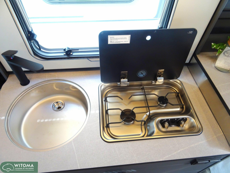 Eriba Novaline 442 voorbeeld caravan  foto: 12