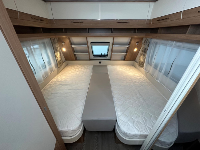 Hobby De Luxe 495 UL IC Silverline foto: 5