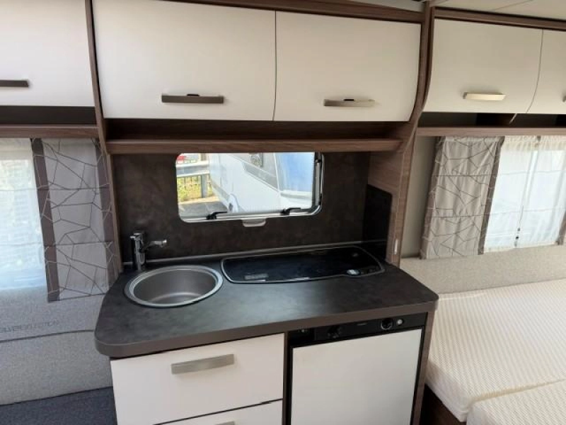 Knaus Sport Silver Selection 450 FU MOVER/LUIFEL/FIETSENREK  foto: 1