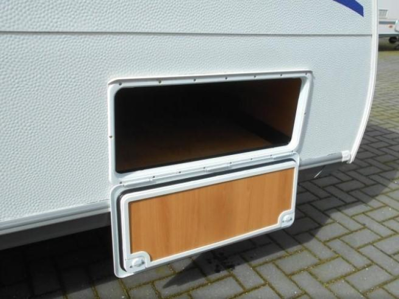 Caravelair Antares Artica 465 Dwarsbed / Luifel.  foto: 6