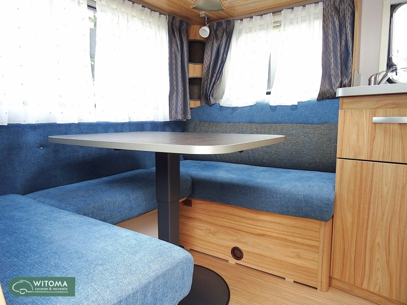 Eriba Nova Light 470 super compleet uitgevoerd  foto: 12