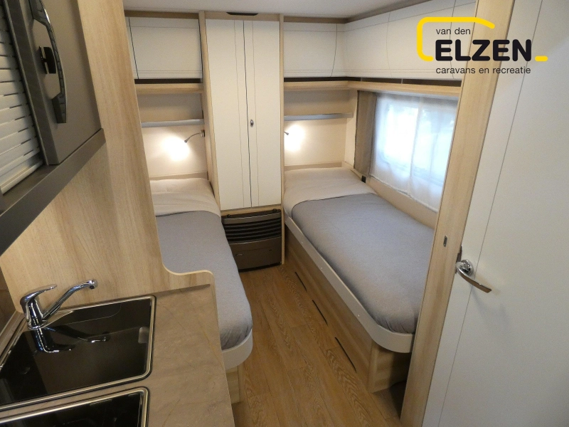 Hobby De Luxe 460 LU Actieprijs, incl. opties  foto: 15