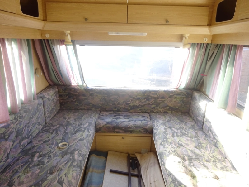 Beyerland Vitesse 380 2  foto: 5