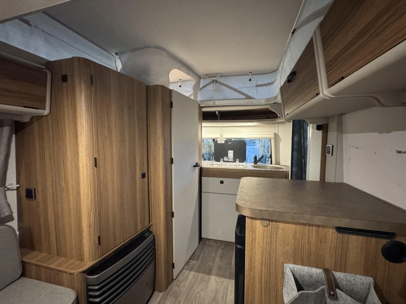 Eriba Touring 320 