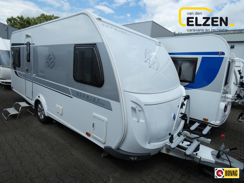 Knaus Sudwind Silver Selection 500 FU mover, luifel/ tent Unico  hoofdfoto: 1