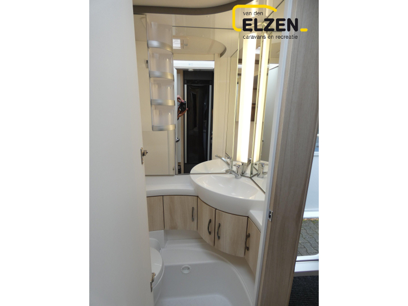 Hobby De Luxe 540 UL White Edition Actiepakket  foto: 20