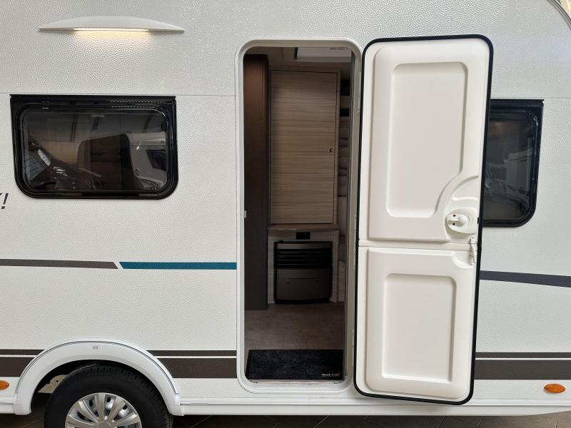 Dethleffs C'Joy 460 LE fietsendrager  foto: 8