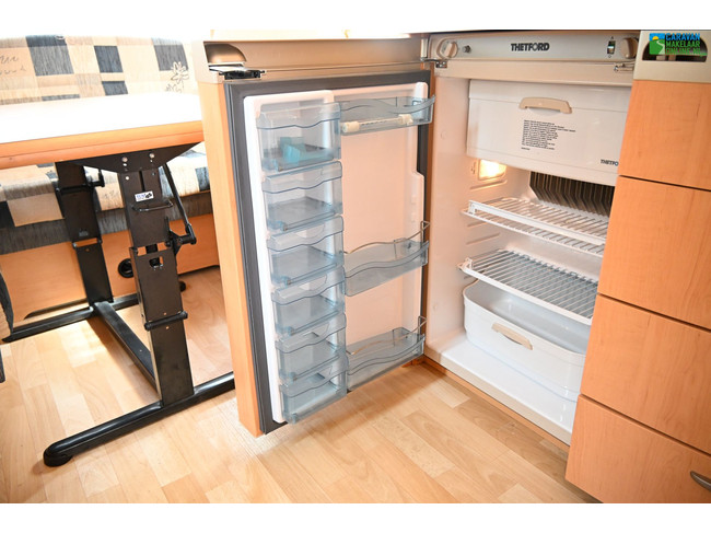 Hobby De Luxe 460UFe foto: 12