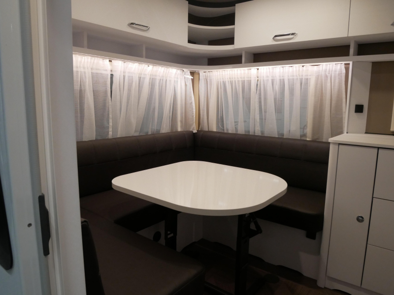 Dethleffs C'Go Edition 10 475 FR GRATIS mover en luifel 