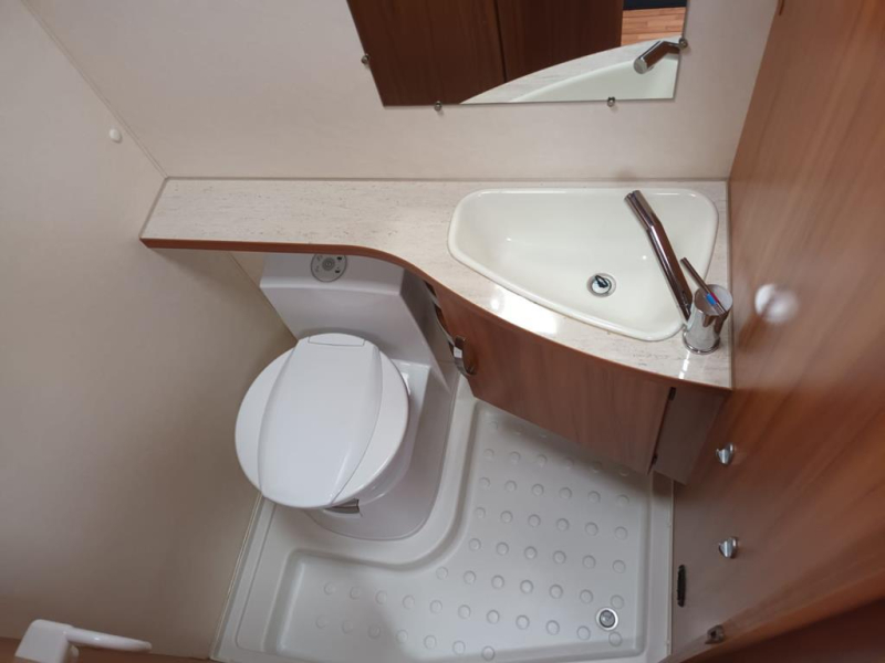 Weinsberg CaraOne 420 QD  foto: 7