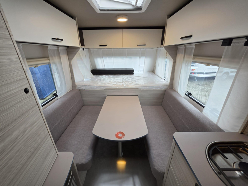 Dethleffs C'Joy Active 480 QLK Stapelbed, 6 persoons!  foto: 8