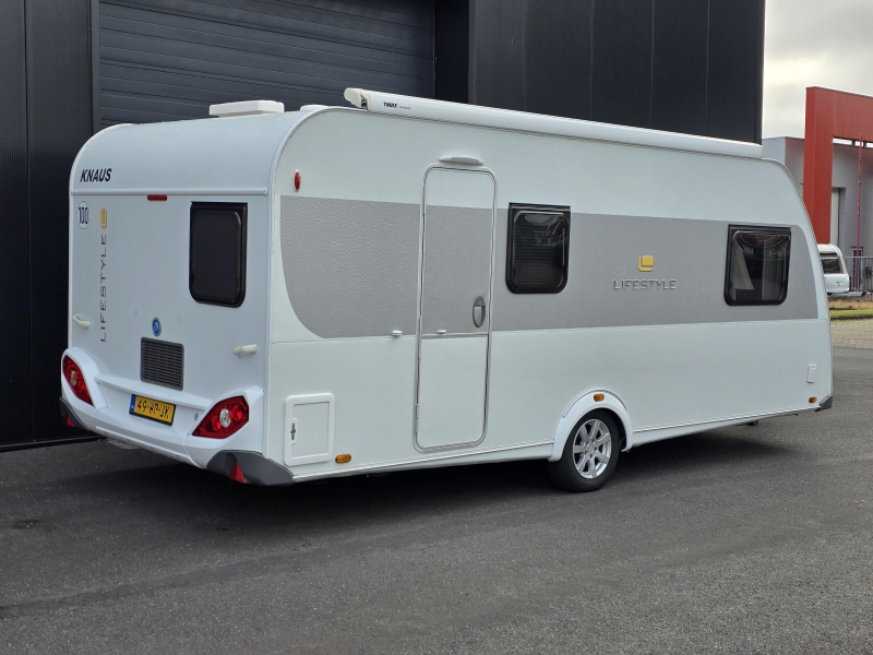 Knaus Lifestyle 550 LK Lounge & Stapelbed 