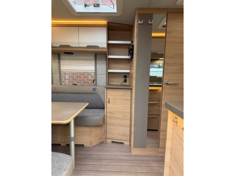 Knaus Sudwind 60 Years 460 EU Incl. Mover en Luifel  foto: 11