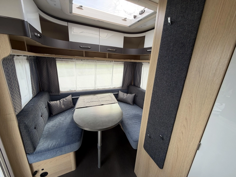 Eriba Living 471 Mover - fietsdr. - luifel 