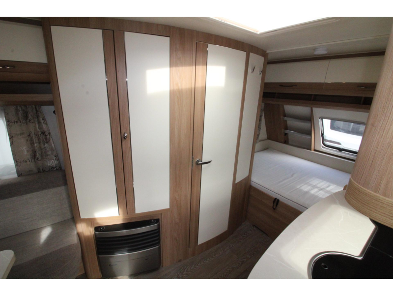 Hobby De Luxe 455 UF Thule 6300 Ultraheat  foto: 7