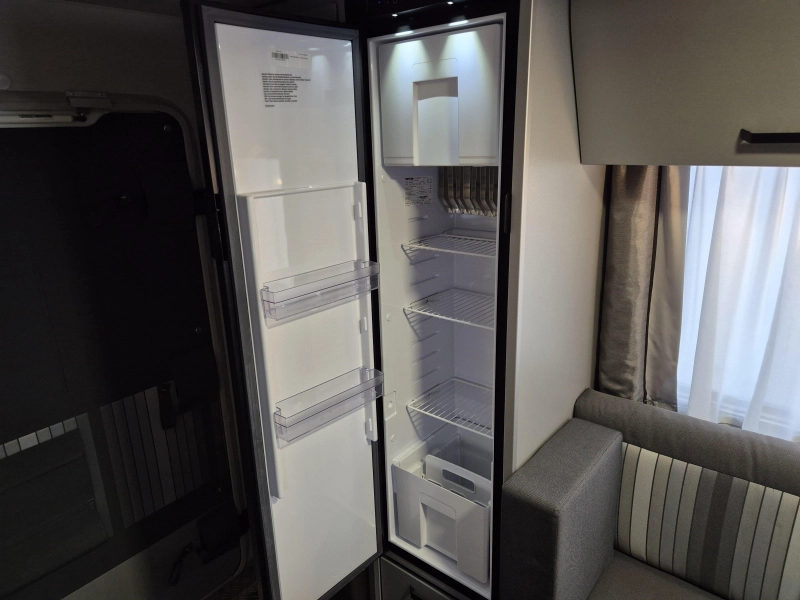 Knaus Sport en Fun 480 QL mover, airco, luchttent  foto: 18