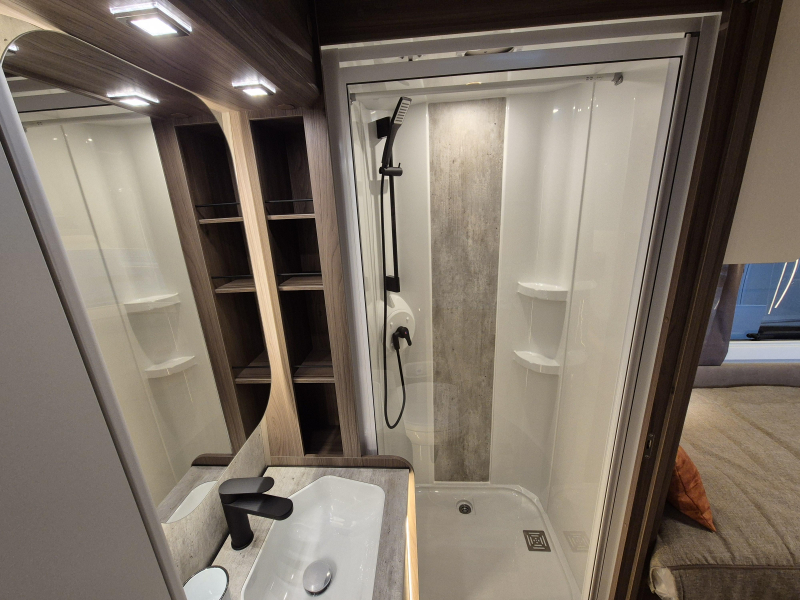 Kabe Safir 600 TDL E2 2,3 Enkele bedden  foto: 13