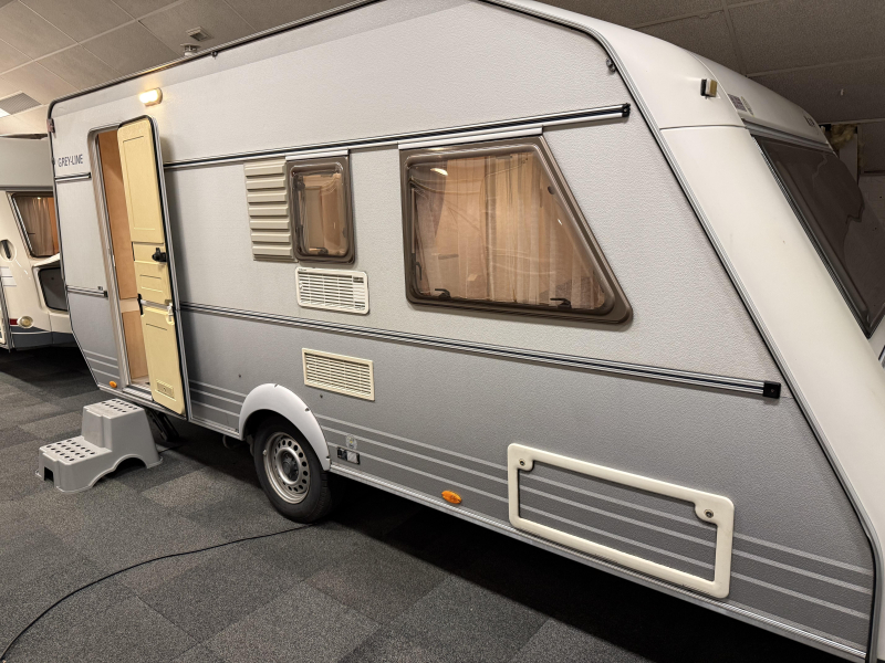 Kip Grey Line 47 TTR VASTBED TREINZIT TENT TOP  foto: 2