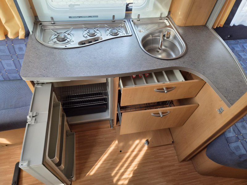 Knaus Sudwind 450 FU - Mover - Zakluifel -  foto: 12
