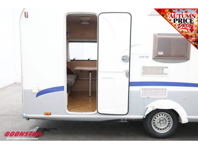 Bürstner Belcanto 440 TS Fietsendrager Dwarsbed Middenkeuken Dwarsbed Treinzit foto: 20