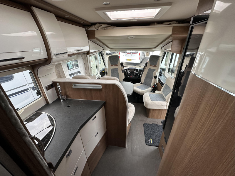 Carthago C-Tourer I 144 LE 160PK-LIGHTWEIGHT+LITHIUM  foto: 8