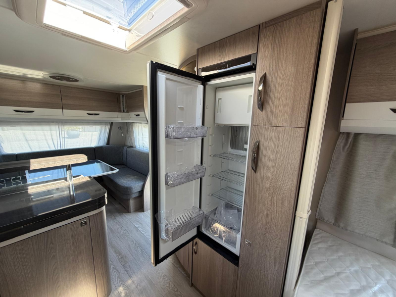 Hobby Prestige 660 WFC 35 JAAR PEN!  foto: 13