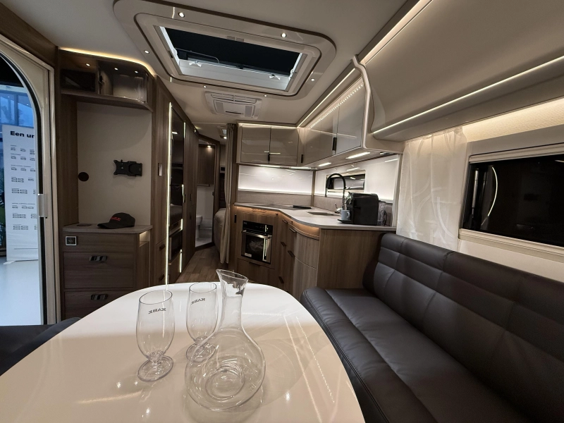 Kabe Imperial 560 NIEUW BINNEN  foto: 5