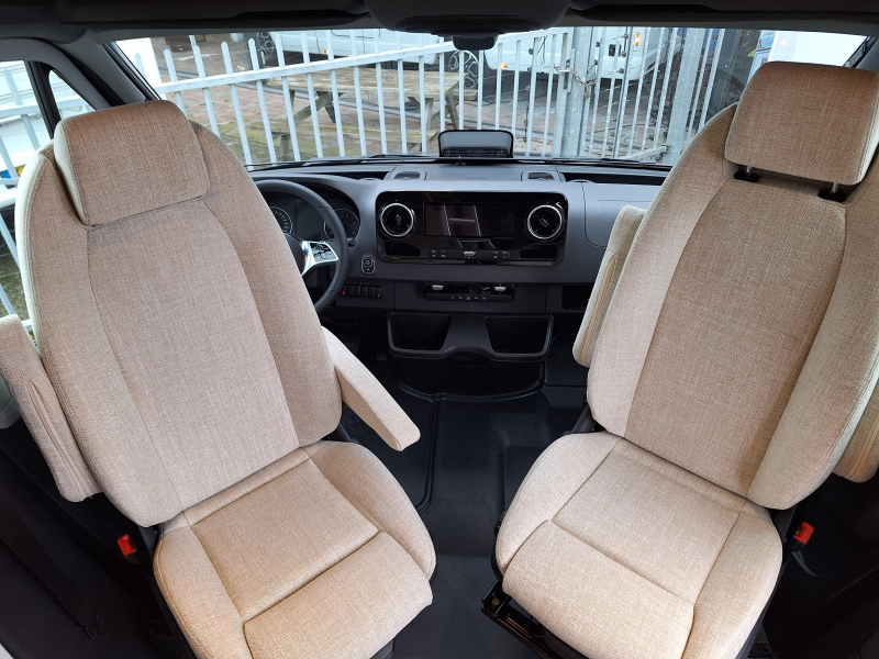 Hymer Grand Canyon S 600 4 PERSOONS+SLAAPDAK-170PK  foto: 21