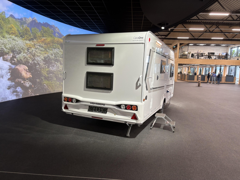 Weinsberg CaraOne Edition HOT 480 QDK stapelbed / dwarsbed  foto: 4