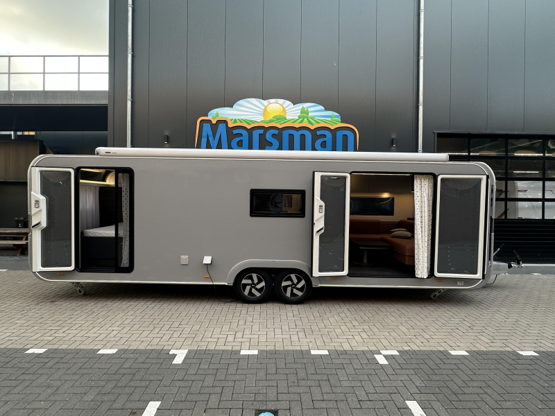 Adria Astella 754 DP Exclusief in Nederland 