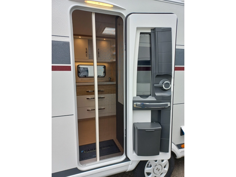 Hobby Excellent Edition 460 UFE 1500kg-vloerverwa-reswiel  foto: 3