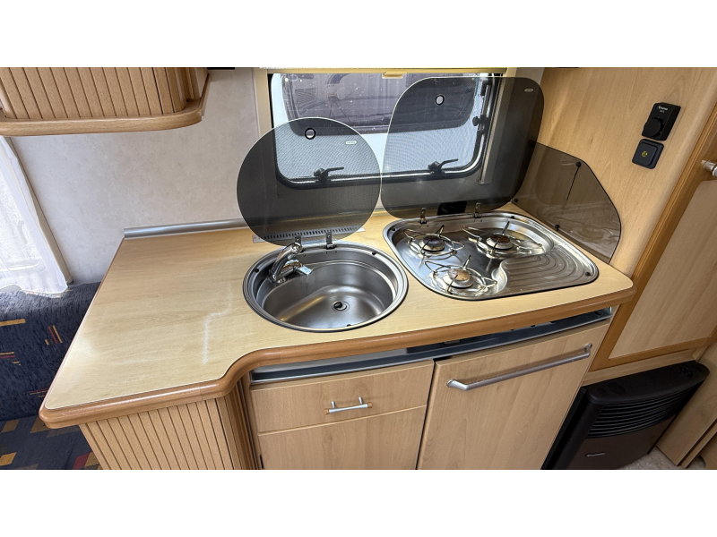 TEC Travel King 535 TE rondzit enkele bedden 