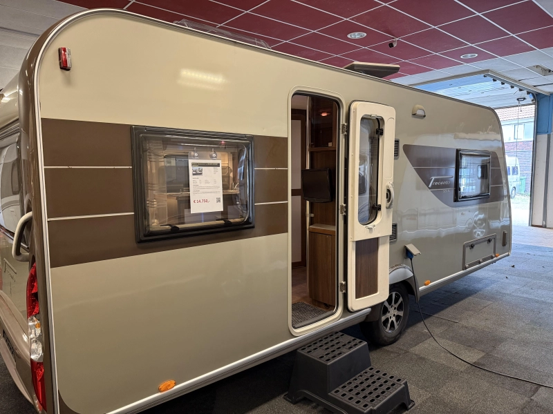 Bürstner Trecento 525 TL 2 BEDDEN RONDZIT TOPSTAAT 