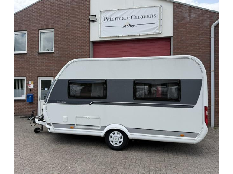 Hobby De Luxe 400 SFE Incl. Mover en Voortent  foto: 5