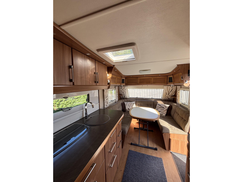 Kabe Smaragd XL Fransbed+Alde verwarming  foto: 8