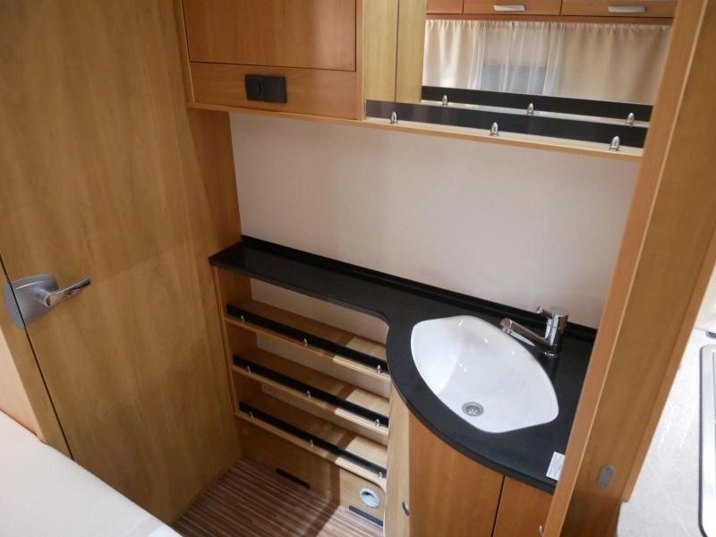 Dethleffs Aero Style 470 DB Incl. Unico Verona  foto: 11