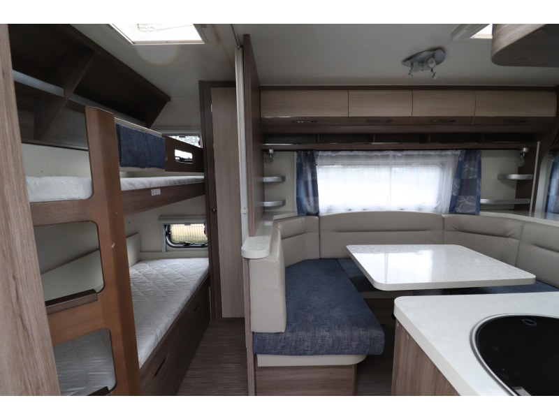 Hobby De Luxe 560 KMFE Stapelbed Mover Tent  foto: 7