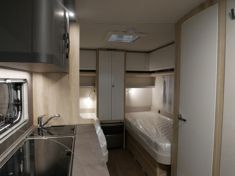 Hobby De Luxe 460 LU model 2027  foto: 6