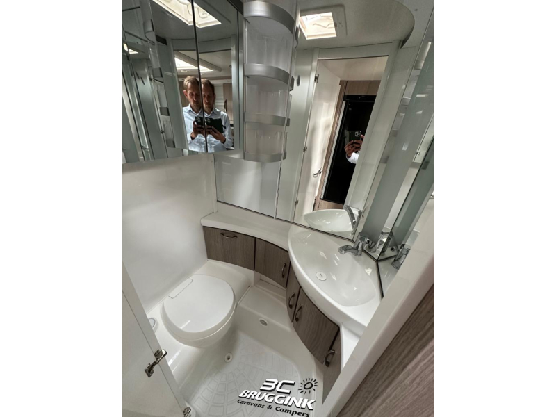 Hobby Prestige 540 UL ENKEL BED MOVER LUIFEL  foto: 9
