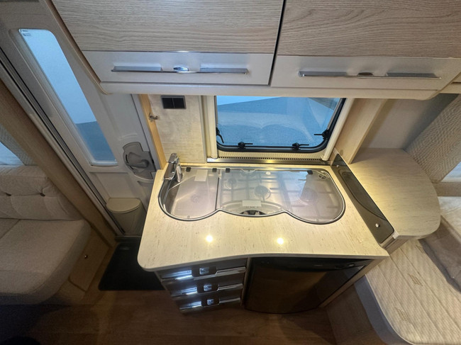Eriba Nova 495 GL Activ Tourer foto: 18