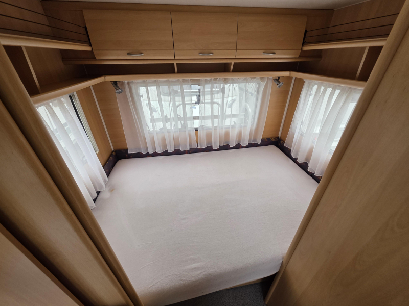 Dethleffs Camper 430 DB  foto: 7