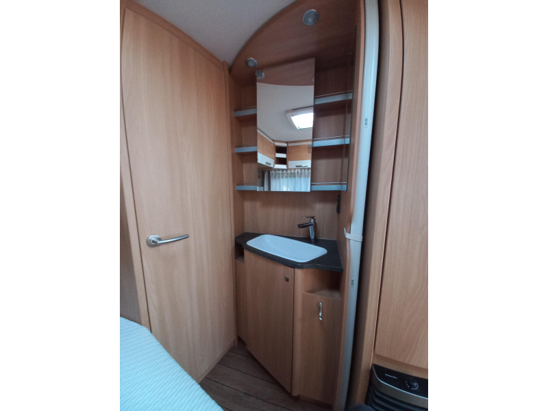 Knaus Sudwind Silver Selection 450 FU mover-cassette-GFK-etc  foto: 11