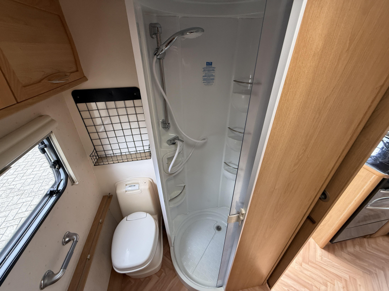 Lunar Quasar 524 Luxe, Stapelbed enk bed  foto: 4