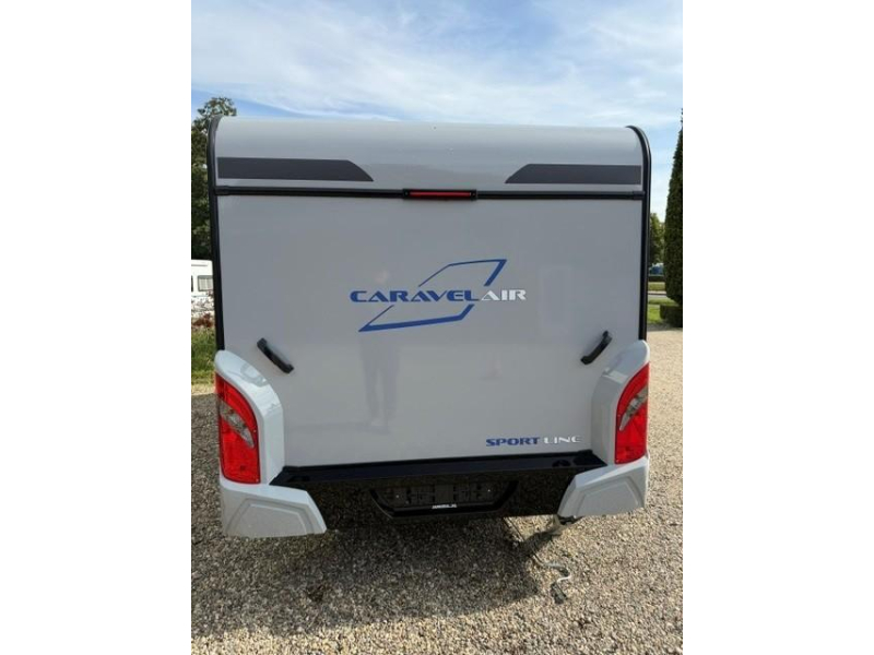 Caravelair Sport Line 455 Frans bed - Ruime rondzit  foto: 6