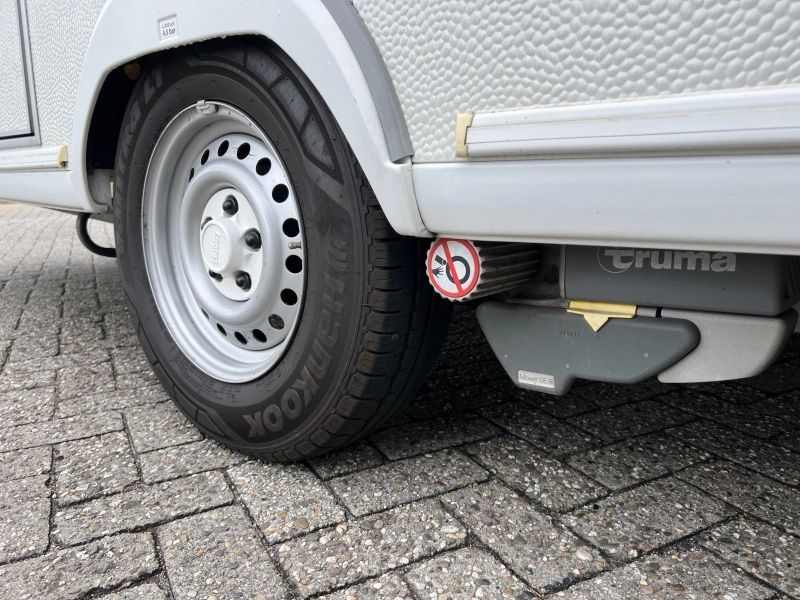 Hobby Excellent 455 UF Truma Mover, Deeltent  foto: 2
