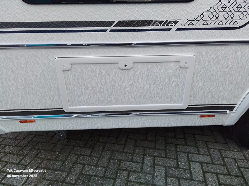 Fendt Apero 465 SFB middenkeuken en Frans bed  foto: 16