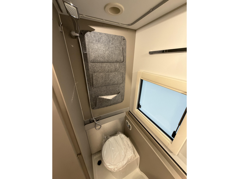 Adria Alpina Model 2027  foto: 16