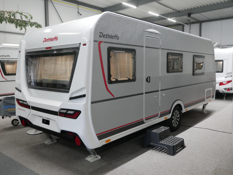 Dethleffs Summer Edition 530 DR Rondzit + Queensbed 