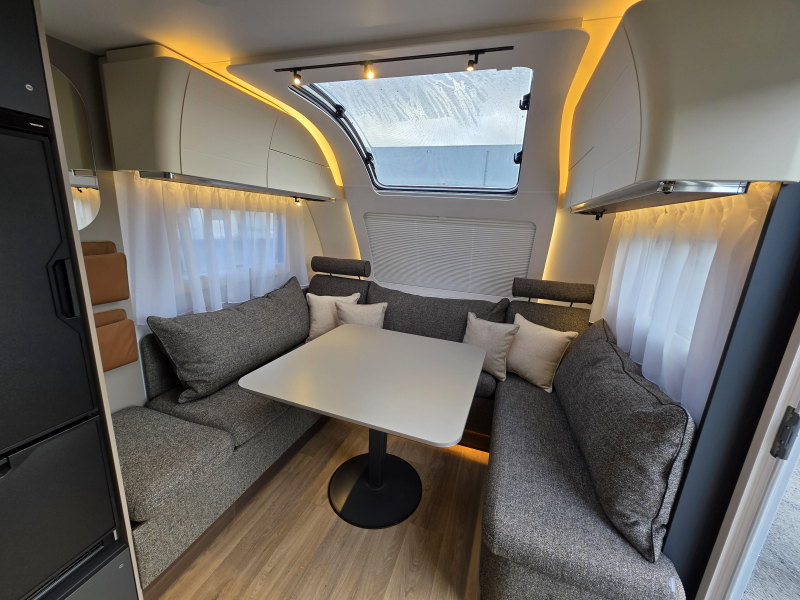 Adria Alpina 583 UL  foto: 5